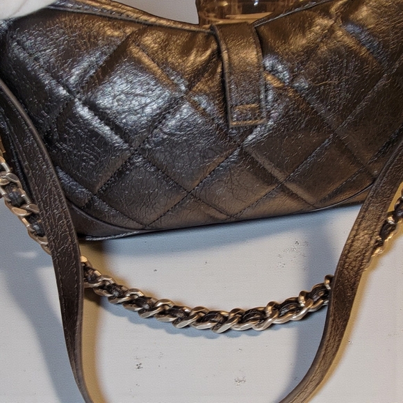 Steve Madden Black Quilted Shoulder Bag 🖤👜 with Pink XOXO Wallet 💗💋💄 - Picture 4 of 5